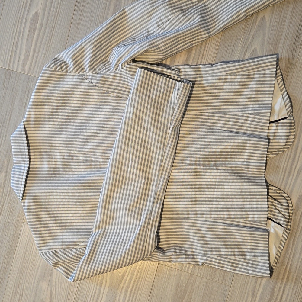 GAP Jacket - Picture 3 of 3
